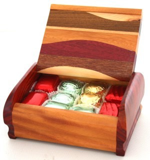 SKU 14 Giacomin Chocolates Awesome Hand Made wood box 145gr,